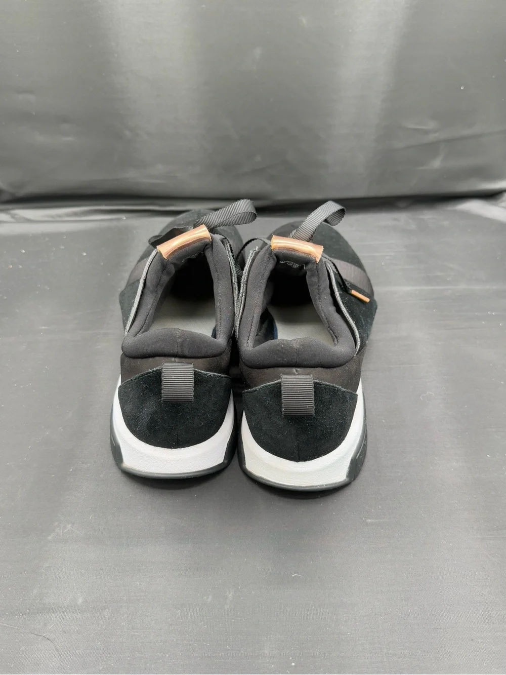 Ted Baker Black Suede Rose Gold Bow Cepap Sneaker Coquette Whimsigoth Sz‎ 8.5